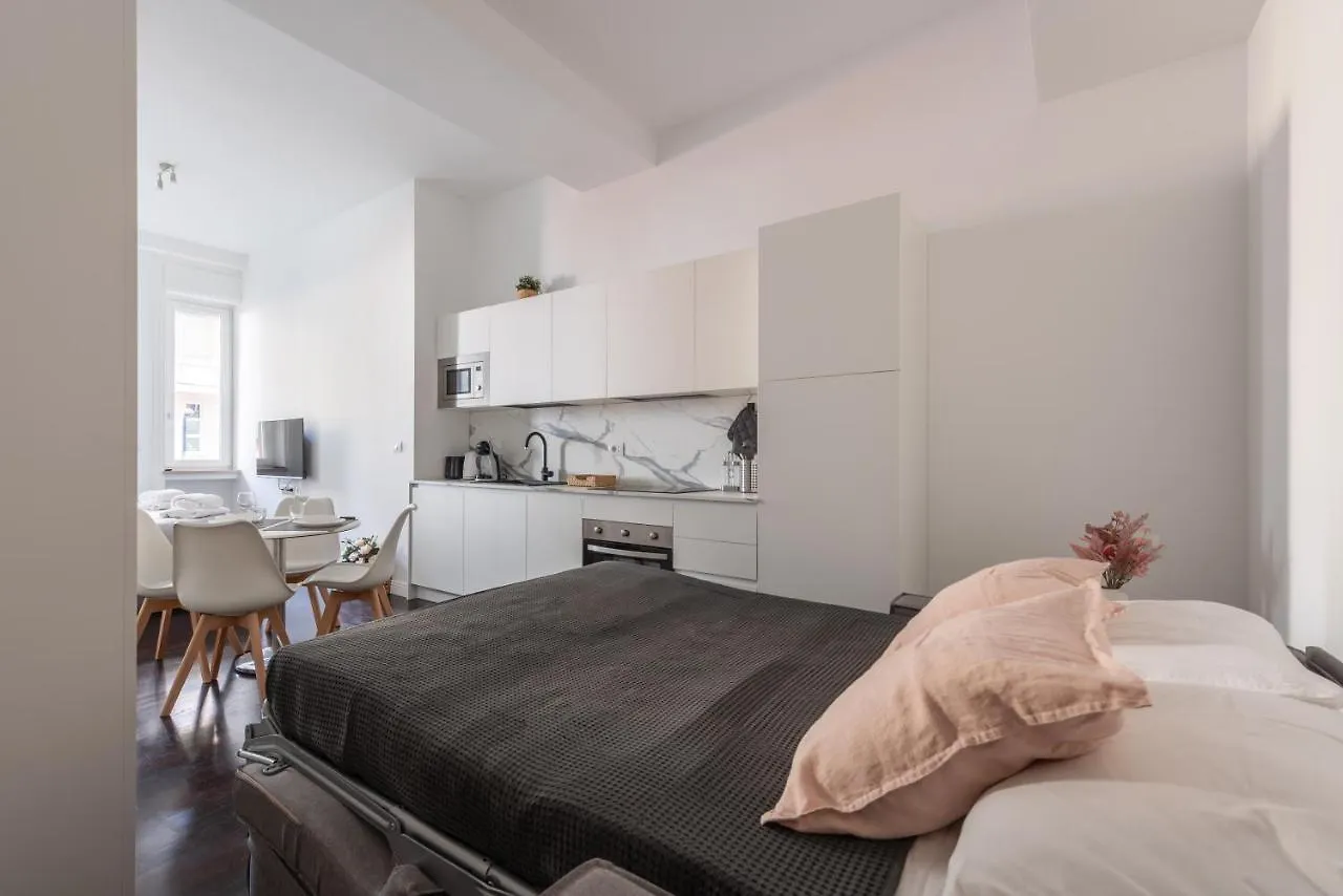 We Home - Bandello House, Corso Magenta Milan
