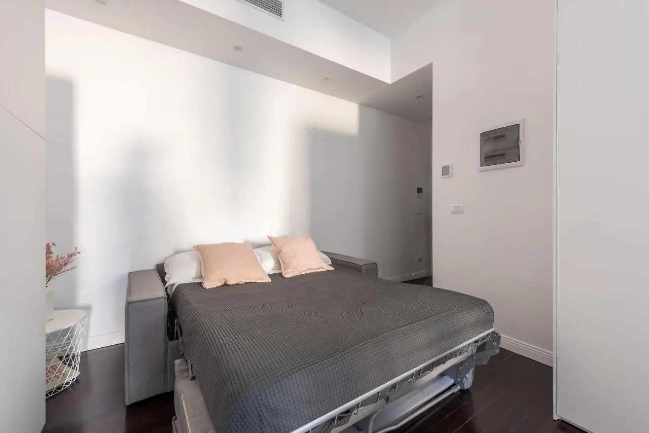 Apartment We Home - Bandello House, Corso Magenta Milan
