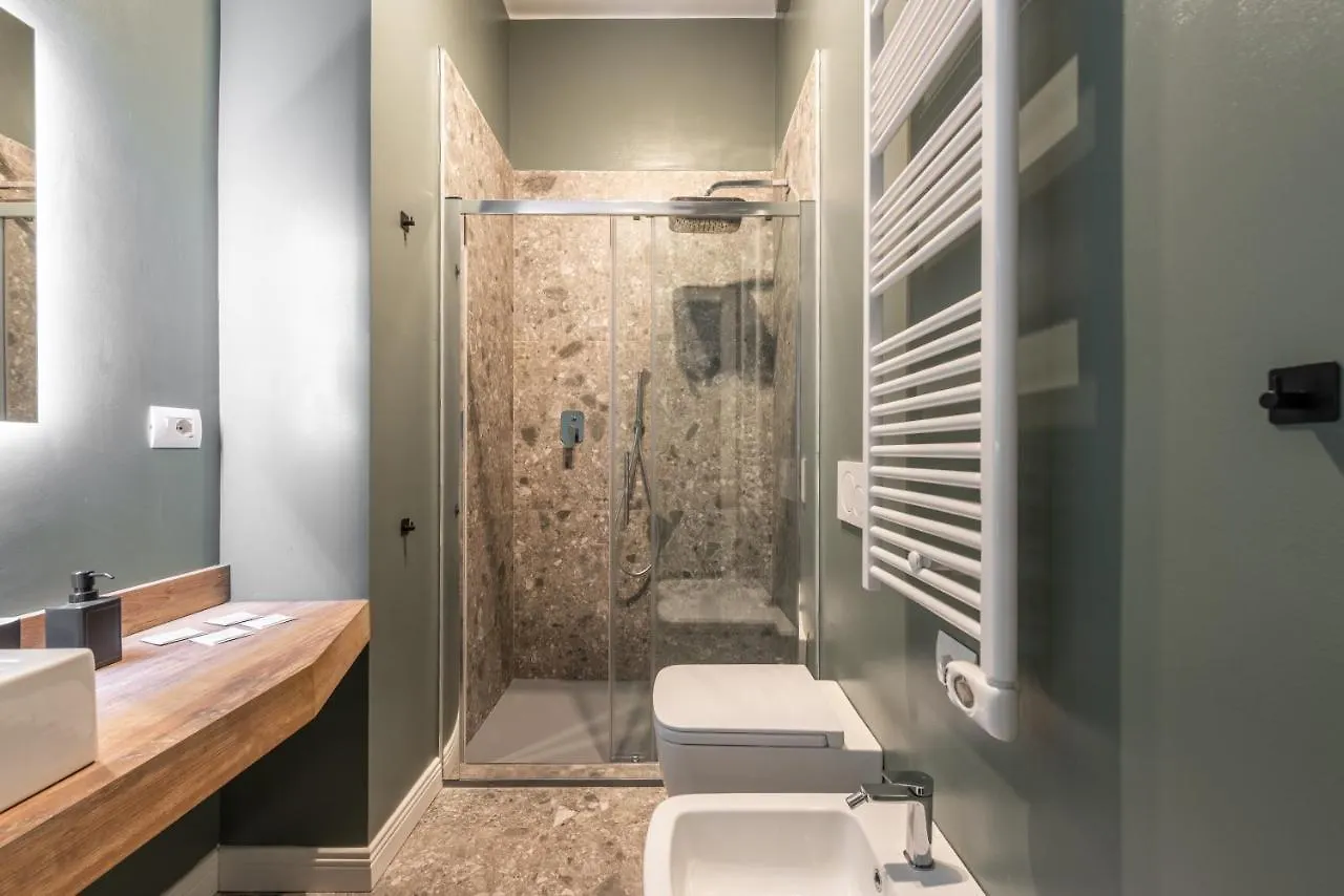 Apartment We Home - Bandello House, Corso Magenta Milan Italy